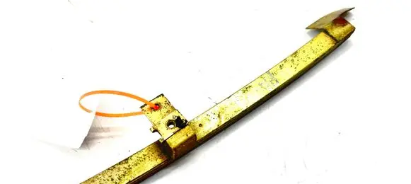 Volvo 760 Front door windshield rail