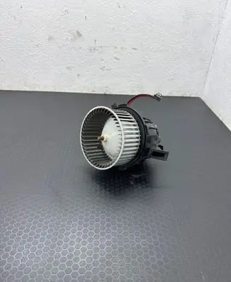Audi Q5 SQ5 8R Heater fan/blower X6552