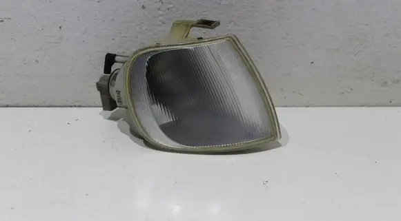 Volkswagen Polo III 6N 6N2 6NF Front fog light