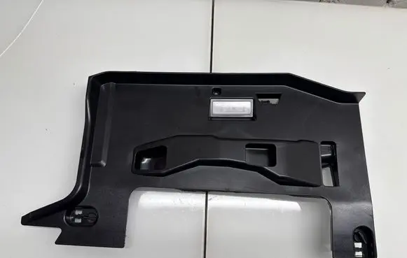 BMW XM Dashboard lower bottom trim panel 3398240