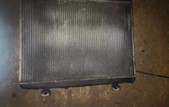 Citroen DS3 Coolant radiator