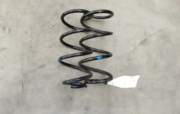 Nissan Note (E12) Rear coil spring