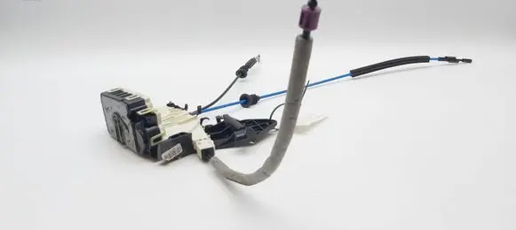 Mercedes-Benz GLK (X204) Rear door lock A2047300435 2047300435