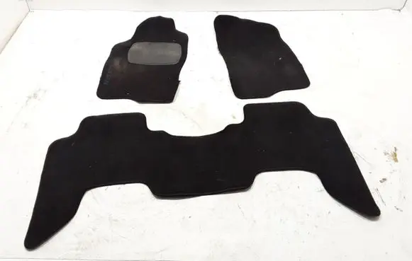 Nissan Pathfinder R51 Car floor mat set 