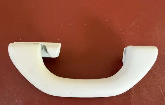 Volkswagen Polo IV 9N3 Rear interior roof grab handle 6N0857607N