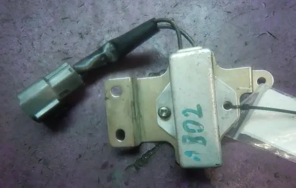 Nissan Tiida C11 Heater blower motor/fan resistor