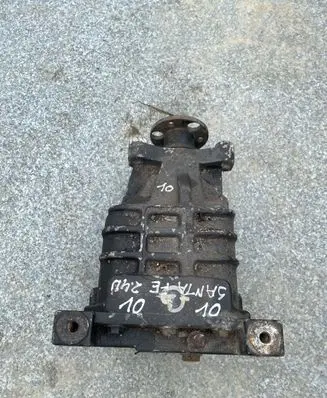 Hyundai Santa Fe Rear differential