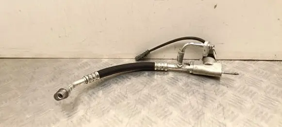 Citroen C4 III e-C4 Air conditioning (A/C) pipe/hose 9826918880