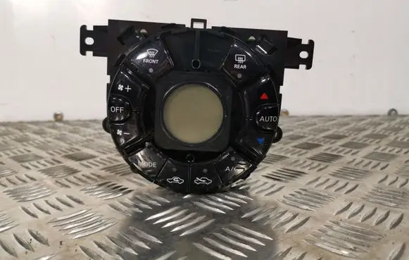 Nissan Note (E12) Climate control unit 275003VU3A