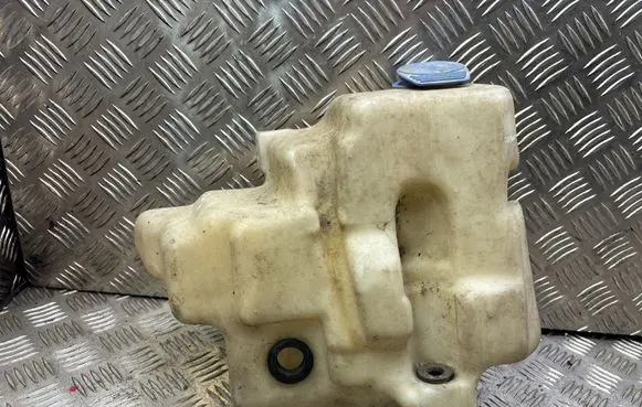 Volkswagen Golf IV Windshield washer fluid reservoir/tank 1J0955453K