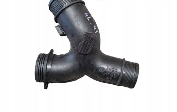 Intercooler hose/pipe