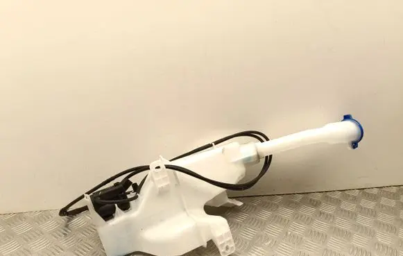 Hyundai Kona II Windshield washer fluid reservoir/tank 98610HF100