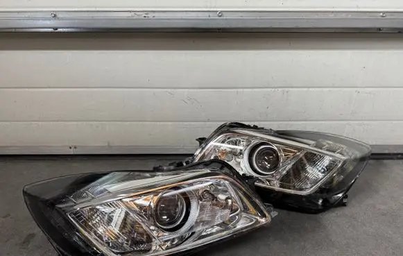 Opel Insignia A Headlights/headlamps set 13226793 13226792