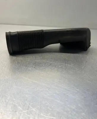 Audi A4 S4 B5 8D Air intake hose/pipe 8D0129617E