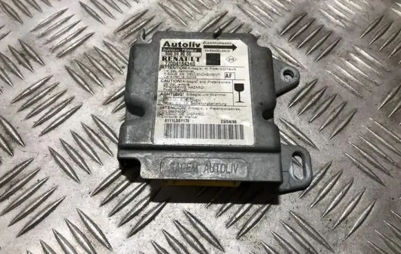 Renault Scenic I Airbag control unit/module 7700418434d 550569000
