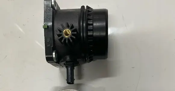 Maserati Ghibli Mass air flow meter 45962129F