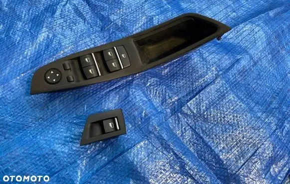 BMW 5 F10 F11 Electric window control switch 9241955