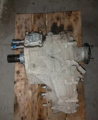Toyota Hilux (AN10, AN20, AN30) Gearbox transfer box case 