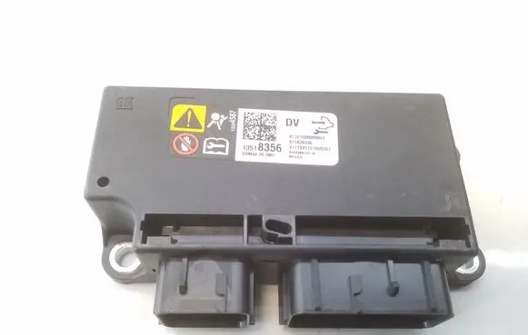 Opel Ampera- E Airbag control unit/module 13518356