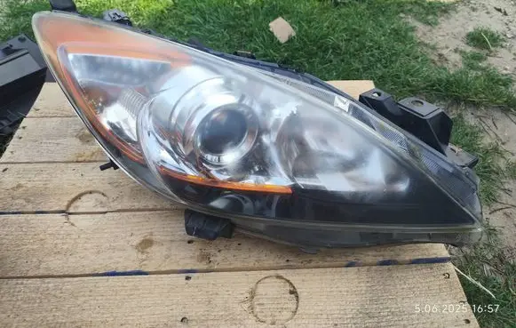 Headlight/headlamp