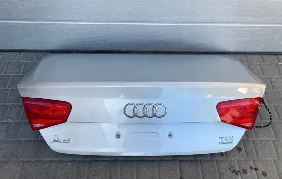 Audi A8 S8 D4 4H Tailgate/trunk/boot lid