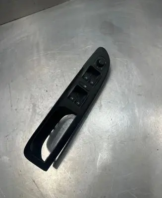 Volkswagen PASSAT B6 Electric window control switch 1K4959857B
