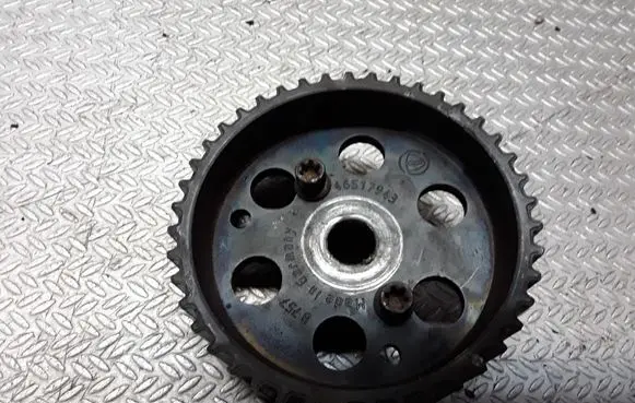 Opel Zafira B Fuel pump gear (pulley) 46517943