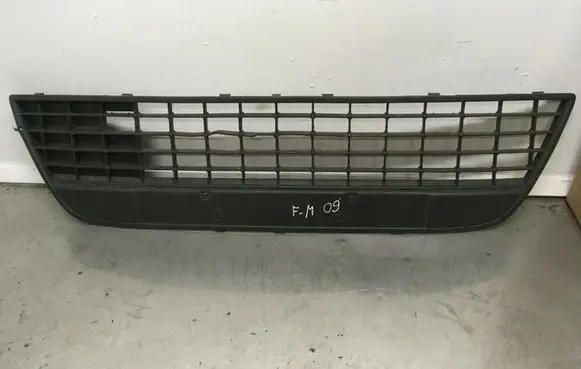 Ford Mondeo MK IV Front bumper lower grill 7S71-17B968-D 7S7117B968A