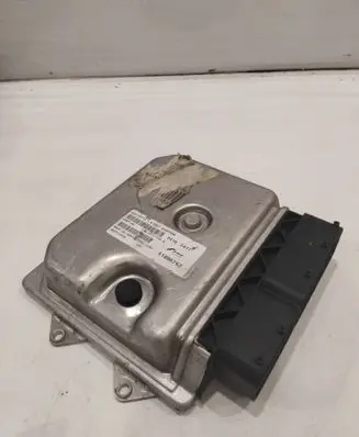 Alfa Romeo Giulietta Engine control unit/module 51896762 BC0107702A