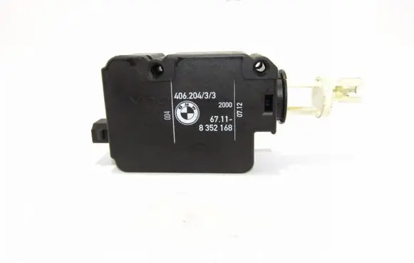 BMW 5 E39 Central locking motor 67118352168