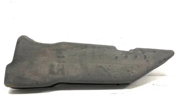 Dodge Journey Fender end trim 