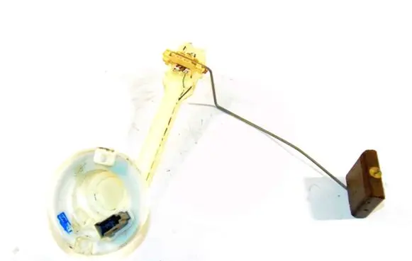Mercedes-Benz E W210 Fuel level sensor A2105424017 21838001020