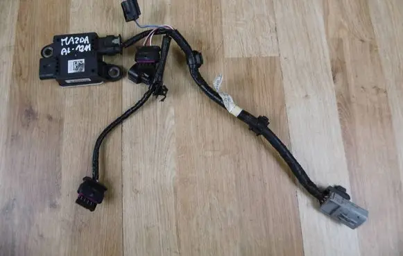 Mazda CX-5 II Reducing agents exhaust control unit SH9R18641