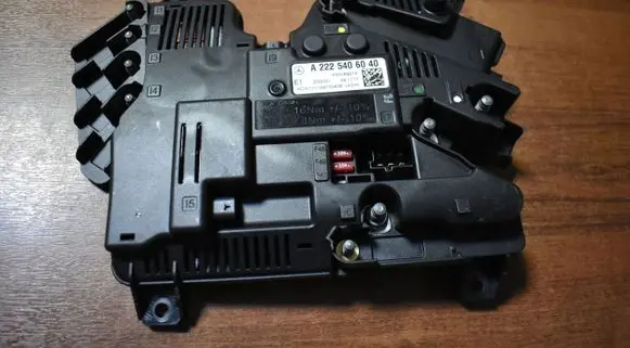 Mercedes-Benz E W213 Fuse box set A222540604055555