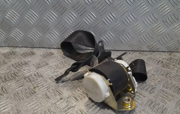 BMW X3 E83 Front seatbelt 23400712074