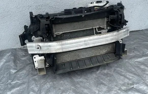 Jeep Cherokee Radiator set LLL0
