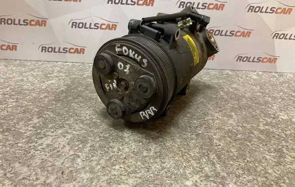 Ford Focus Air conditioning (A/C) compressor (pump) 3M5H19D629KF