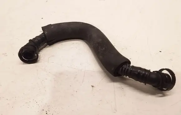 Audi A5 8T 8F Breather hose/pipe 06J103221