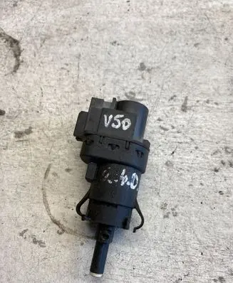 Brake pedal sensor switch