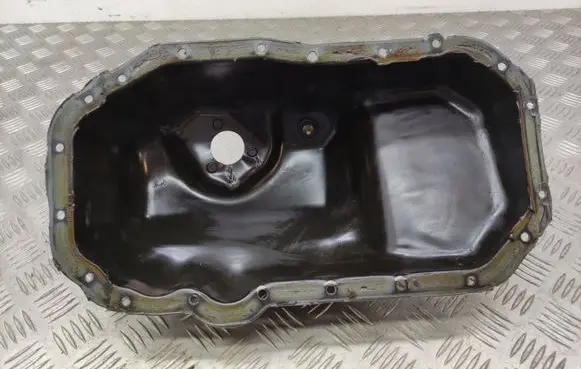 Volkswagen Golf Plus Oil sump 03C103601BH