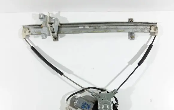 Suzuki Grand Vitara I Front door window regulator with motor 8346065D00 0621008920