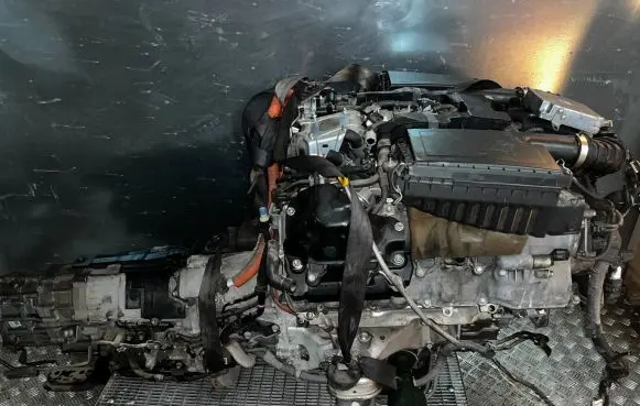 Lexus LS 460 - 600H Engine swap 1UR LS460