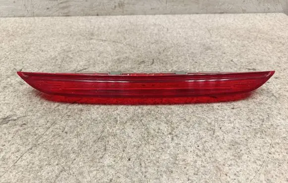 Mazda 6 Third/center stoplight E4028343