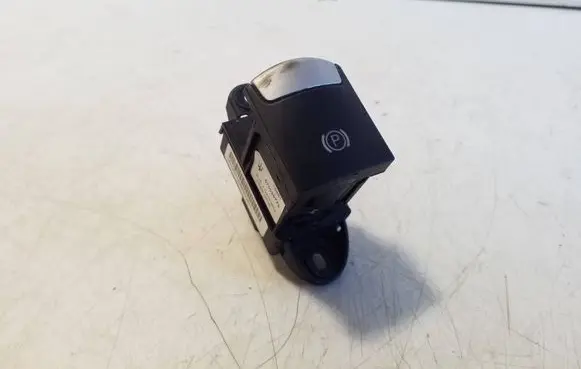Maserati Ghibli Hand parking brake switch 670020773