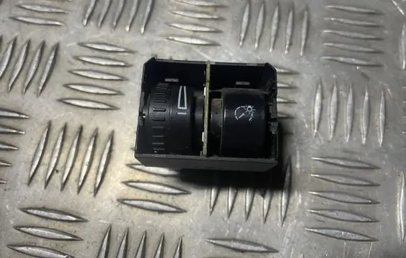 Volkswagen Touran I Panel lighting control switch 1T0941334