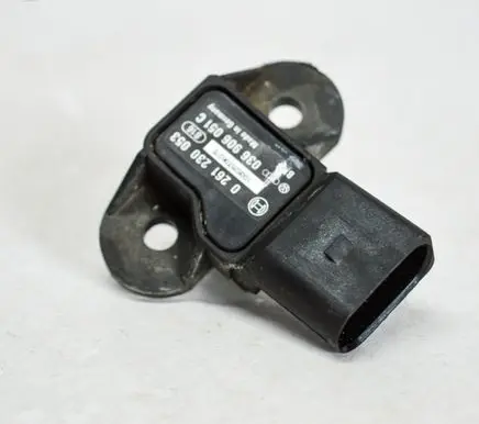 Audi A4 S4 B8 8K Air pressure sensor 036906051C