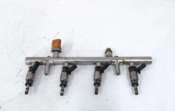 Fuel injectors set