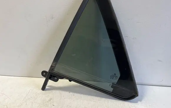Volkswagen T-Roc Rear vent window glass 2GA845213