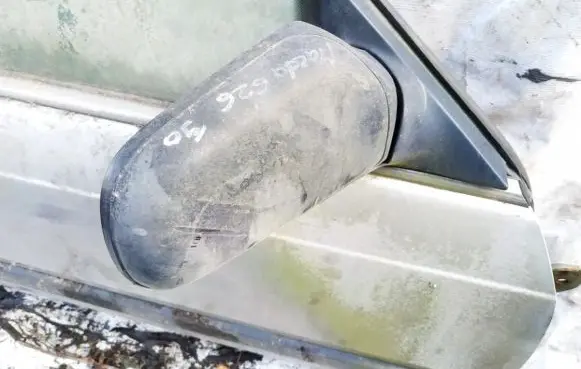 Mazda 626 Front door electric wing mirror