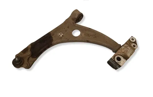 Audi Q3 8U Front lower control arm/wishbone 